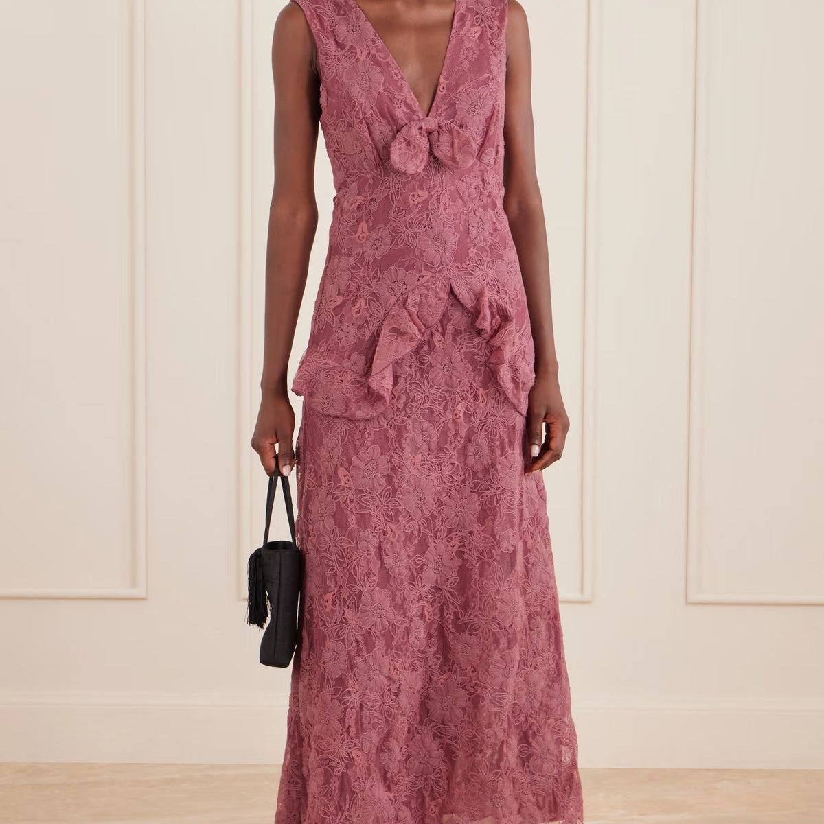 Sleeveless floral lace maxi dress